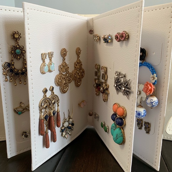 Earring Binder Jewelry Storage Organizer - Picture 8 of 8